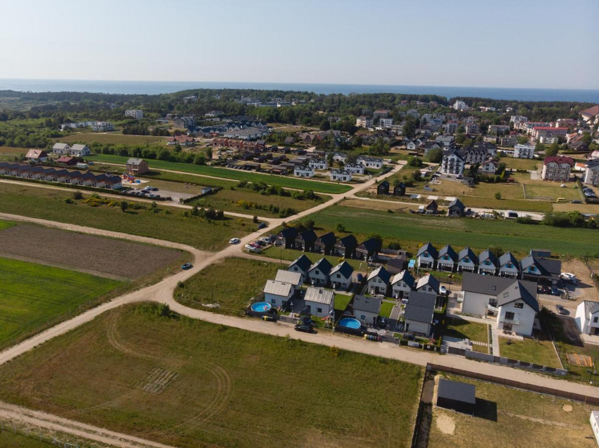 Domki Rajski Wypoczynek Z Basenem Jastrzębia Góra Exterior foto